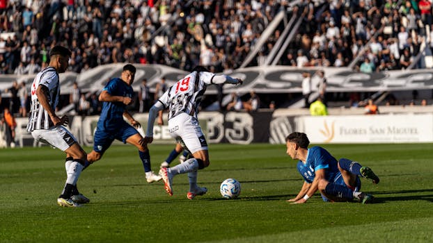 Evropa čelí výzvám s drony: Nové regulace a obranné strategie